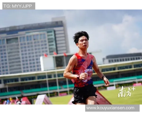 深圳足球队在耐力排行榜中荣登第三名引发热议