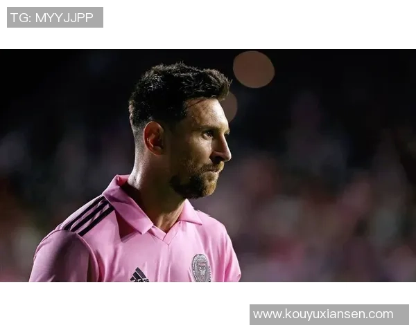 足球明星开路的背后故事与影响力揭秘